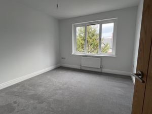 Photo 33- click for photo gallery